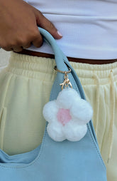 Petal Keychain White/Pink