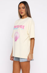 The Heart Doesn't Lie Oversized Tee Cream