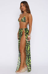 Tropical Life Sarong Lime Whisper