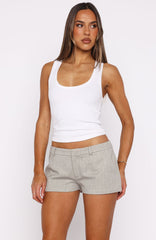 Finding My Way Shorts Pepper