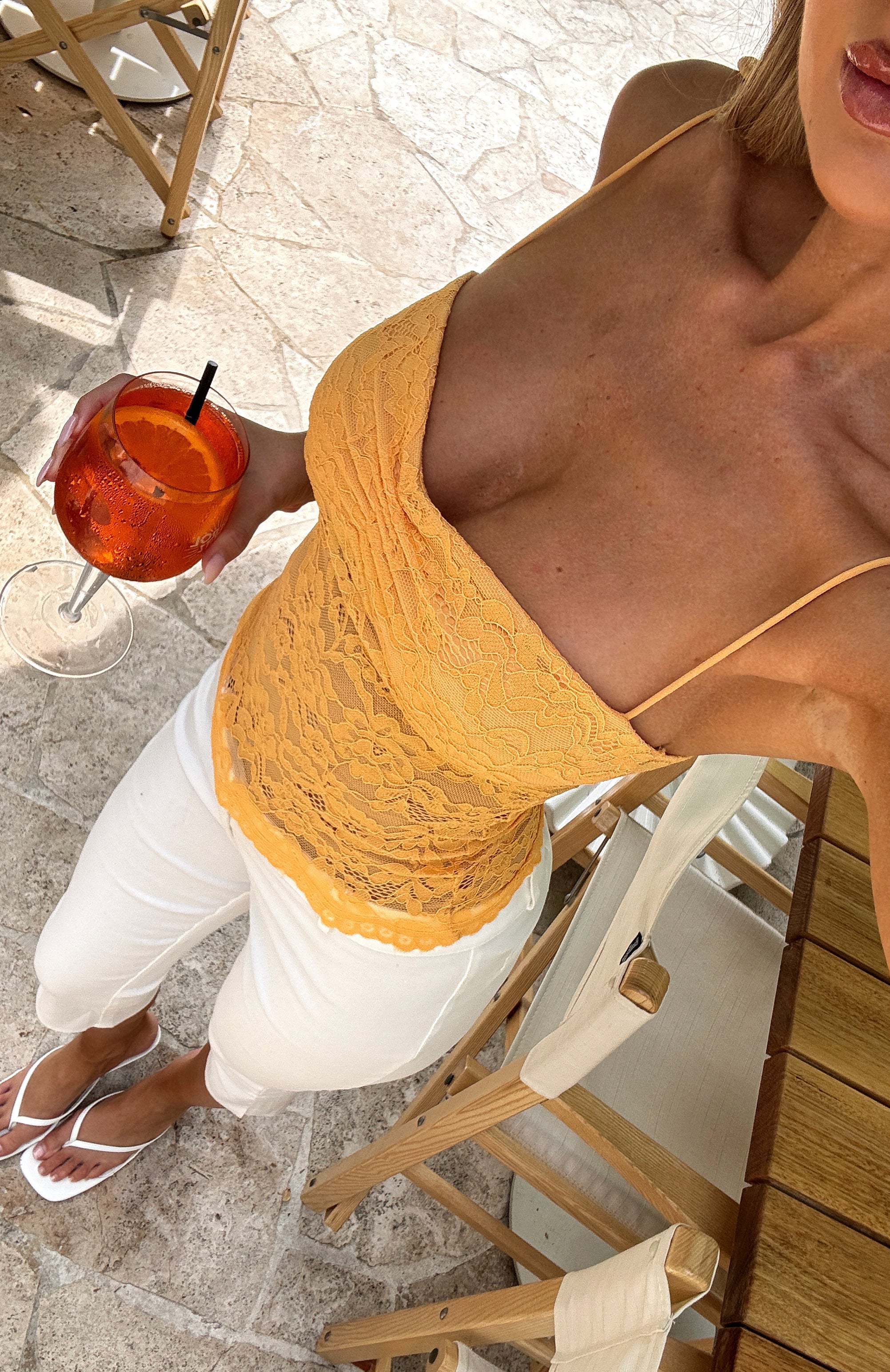 Soft Bloom Lace Top Mango